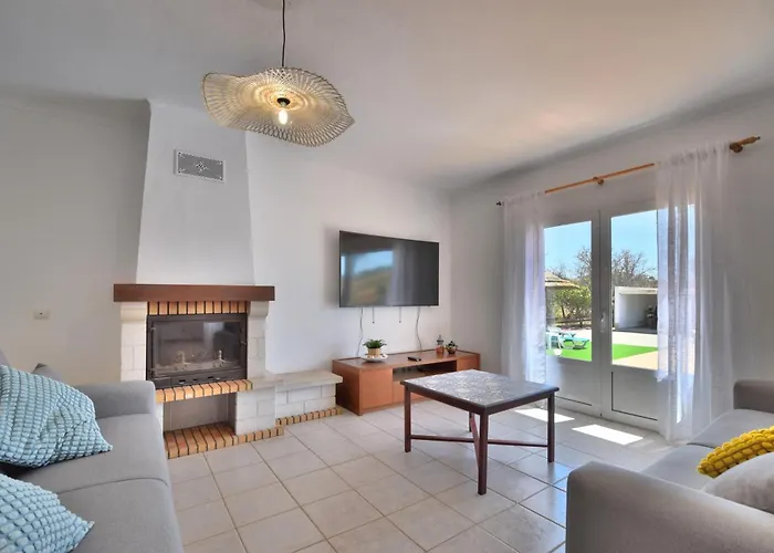 Santa Maria Valley - Private Pool Villa *